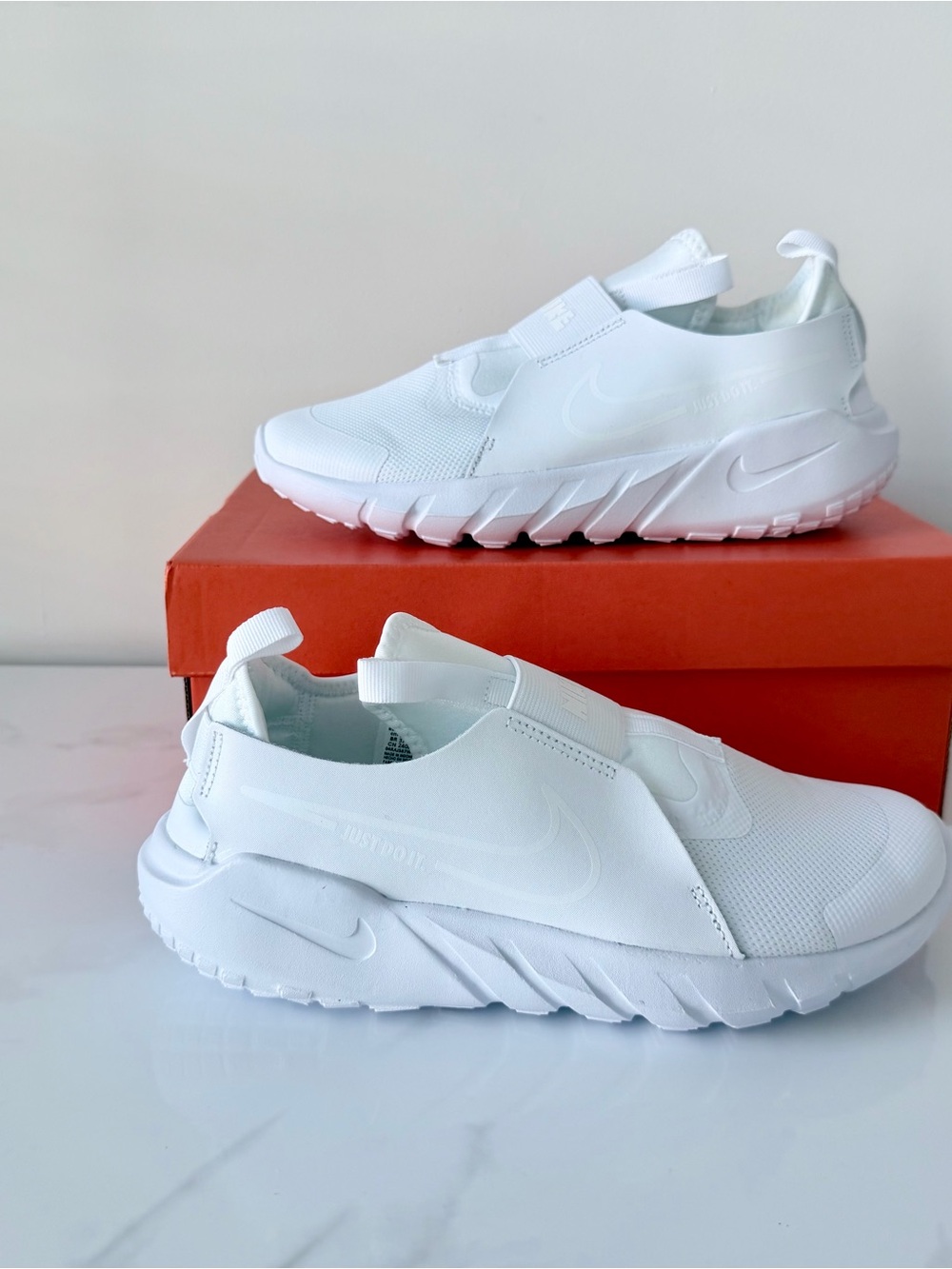 Nike All-White Kids Slip-On Sneakers